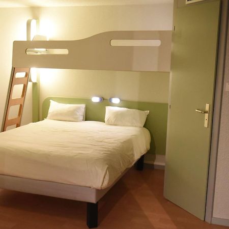 Hotel Ibis Budget Laval Bonchamp Les Laval Exteriér fotografie