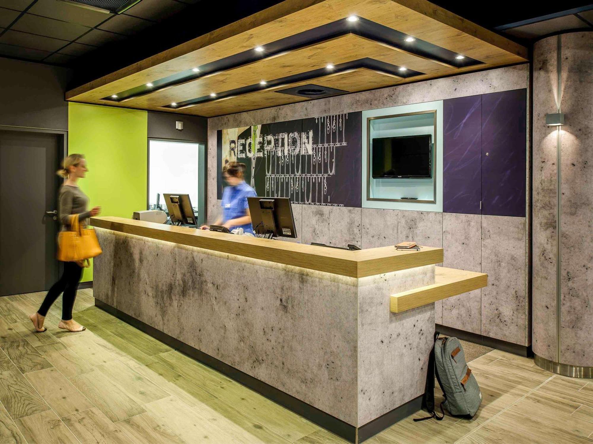 Hotel Ibis Budget Laval Bonchamp Les Laval Exteriér fotografie
