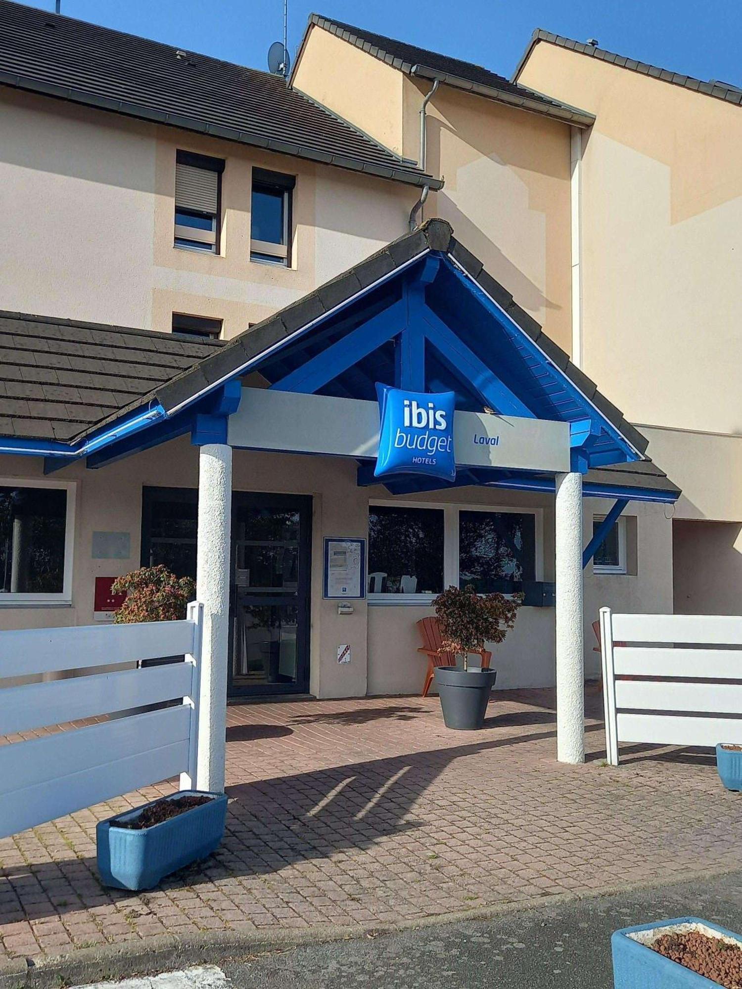 Hotel Ibis Budget Laval Bonchamp Les Laval Exteriér fotografie